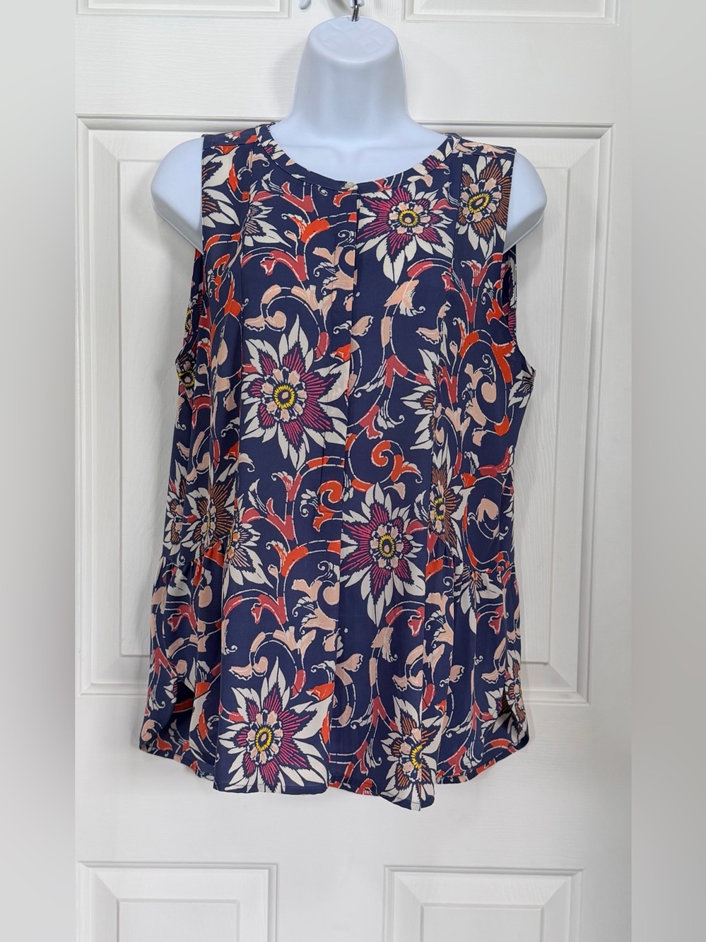 Loft Women's Periwinkle Floral Popover Sleeveless Blouse